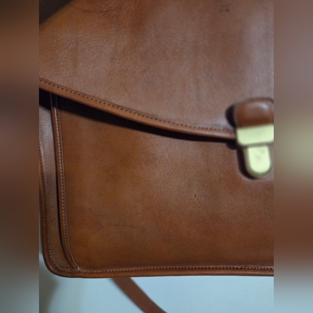 Vintage Coach Leather British Tan Morgan Briefcase Crossbody - Picture 9 of 16